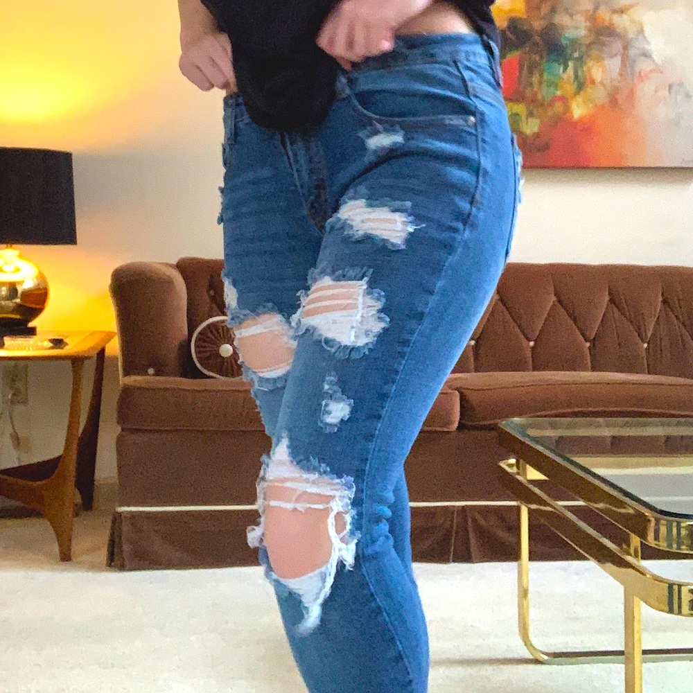 Machine brand ripped jeans